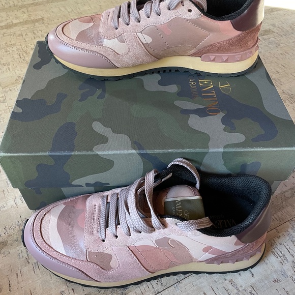 Valentino Garavani Rockstud Camouflage sneakers - Pink size 7 - Picture 7 of 13